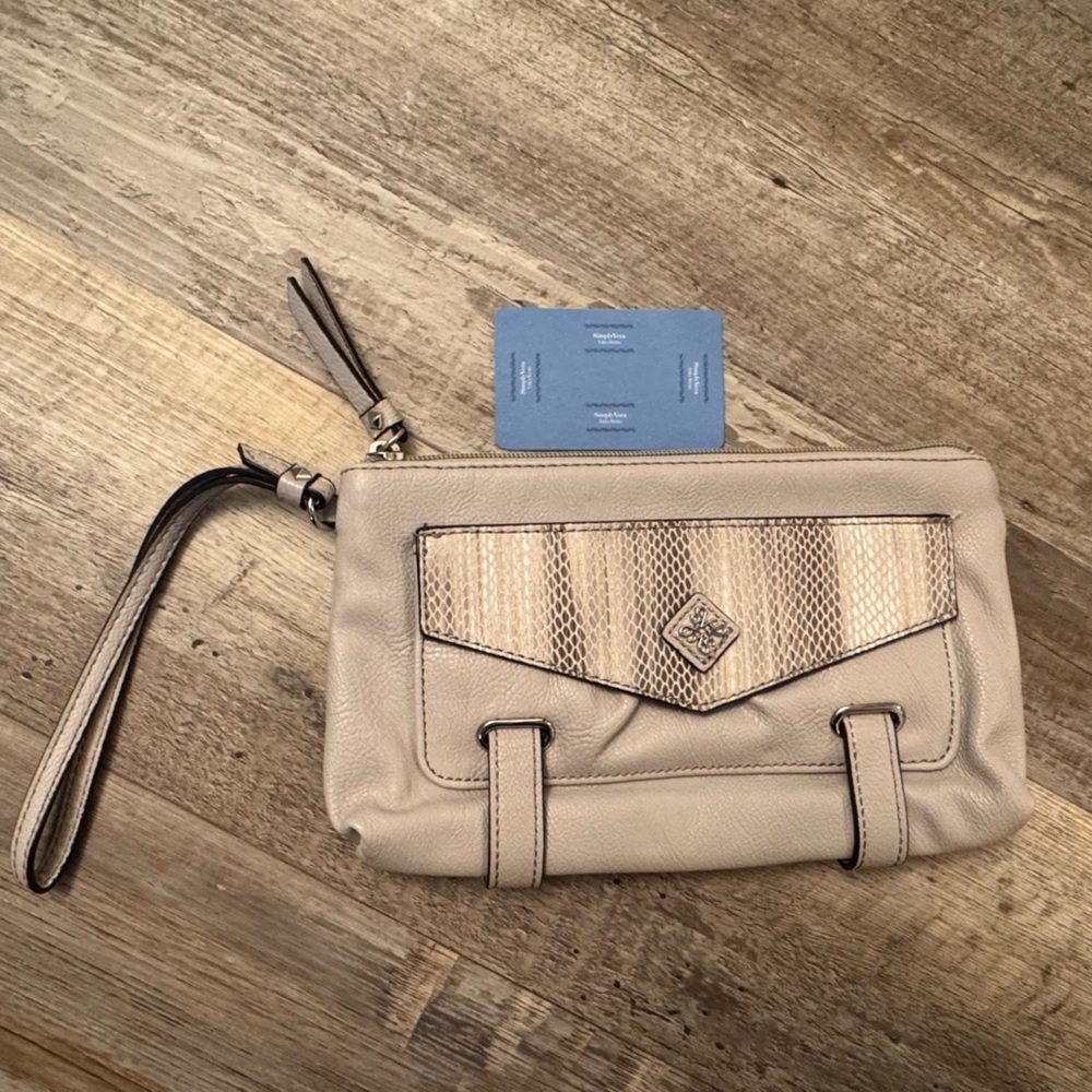 Simply Vera Vera Wang light greyWristlet Wallet Snakeskin Accent Tassel Zip